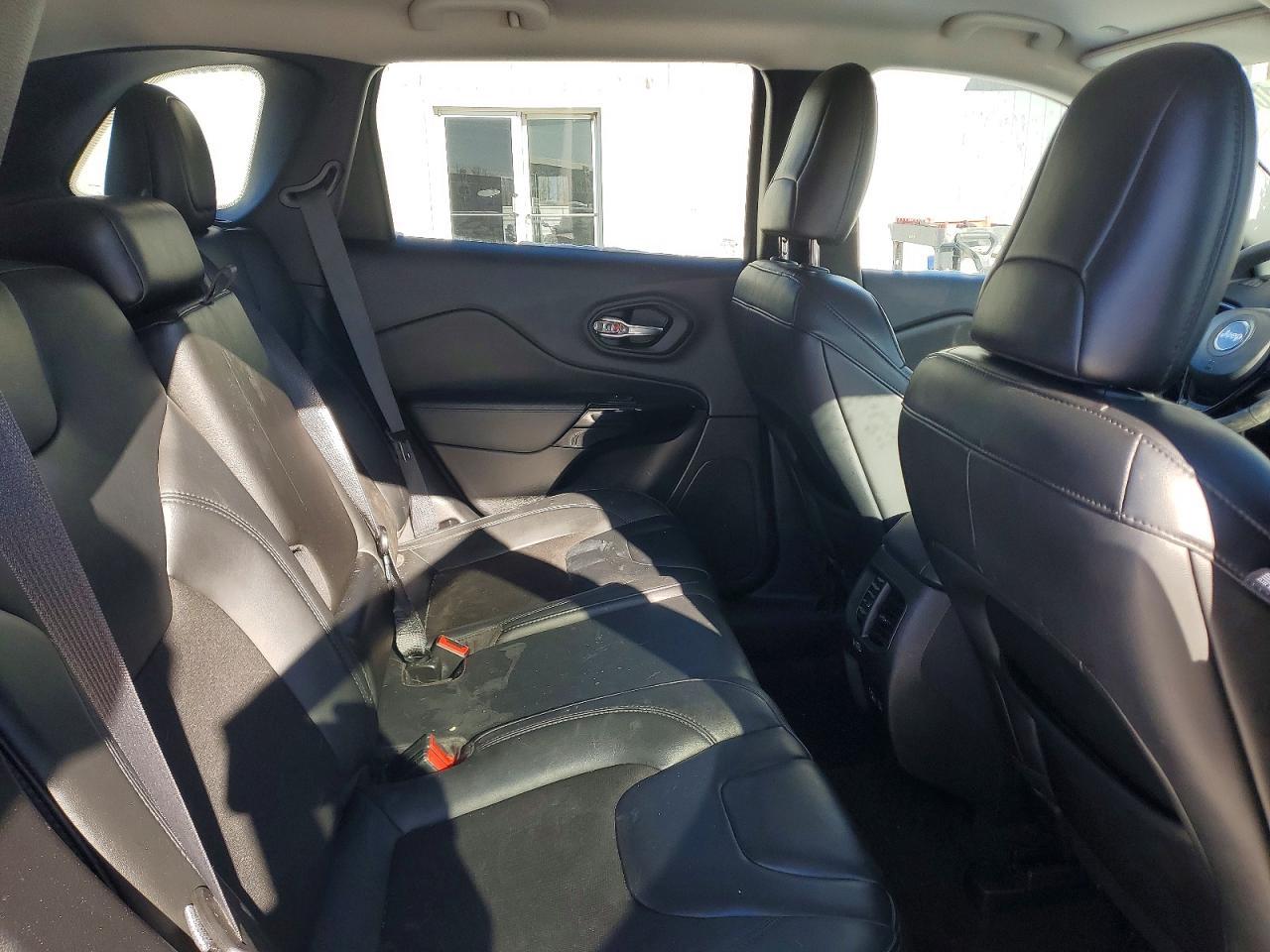 2021 Jeep Cherokee Latitude Plus