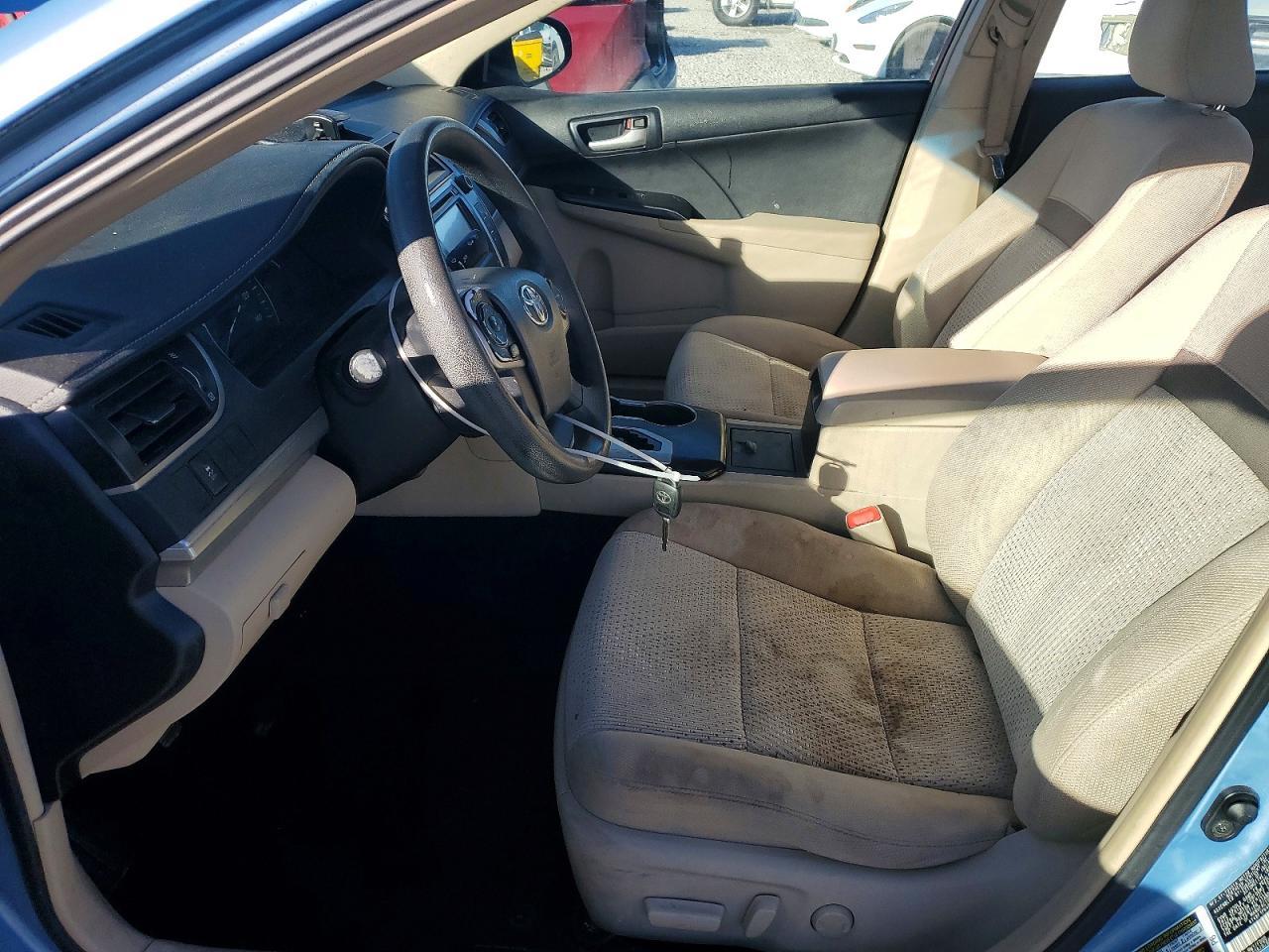 2013 Toyota Camry l