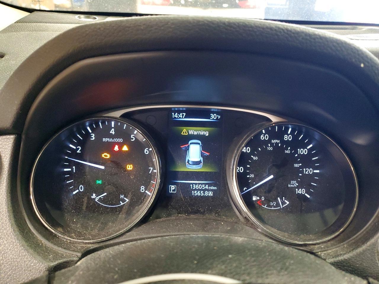 2015 Nissan Rogue s