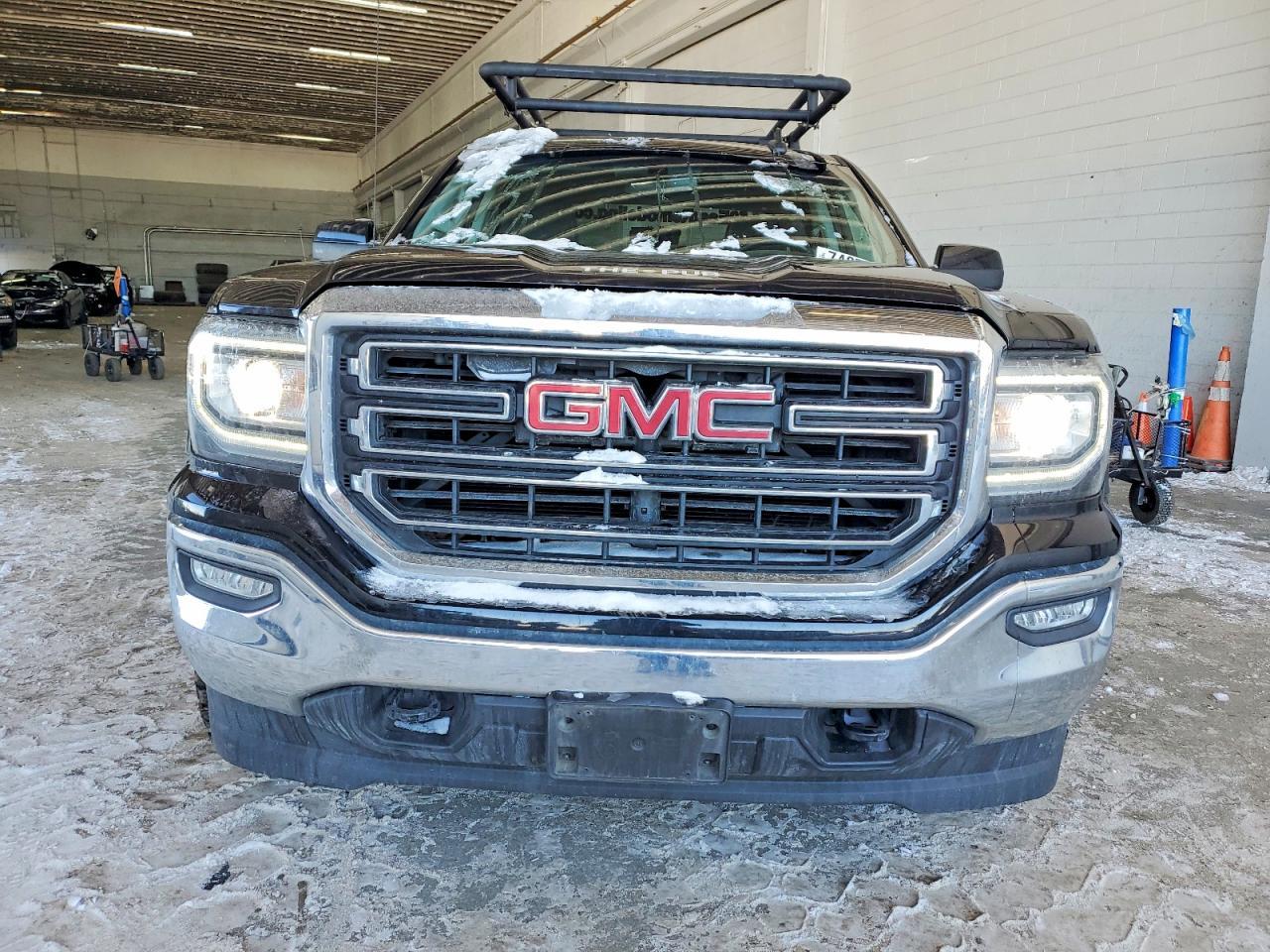 2017 GMC Sierra K1500 sle