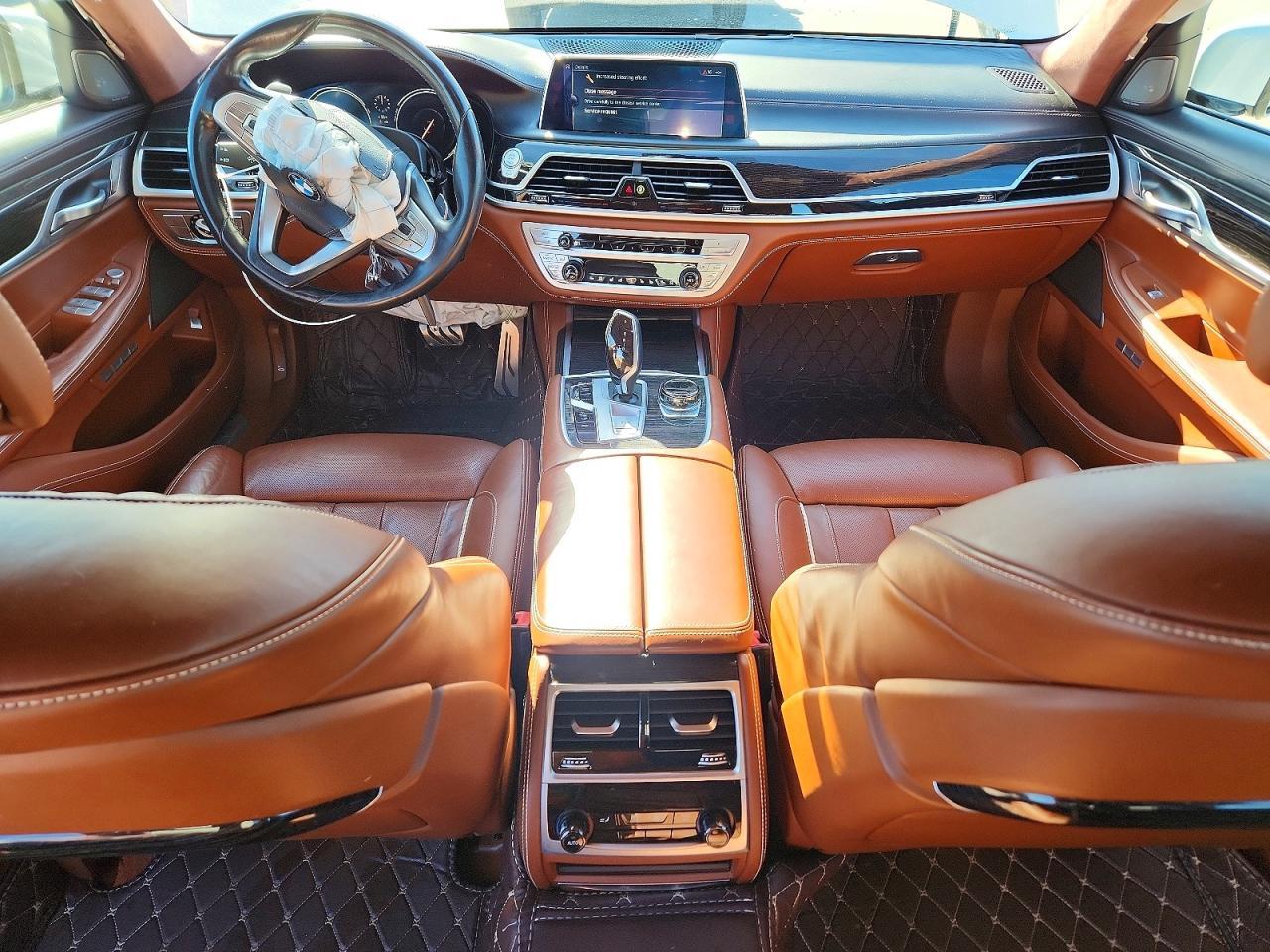 2017 BMW 740 i