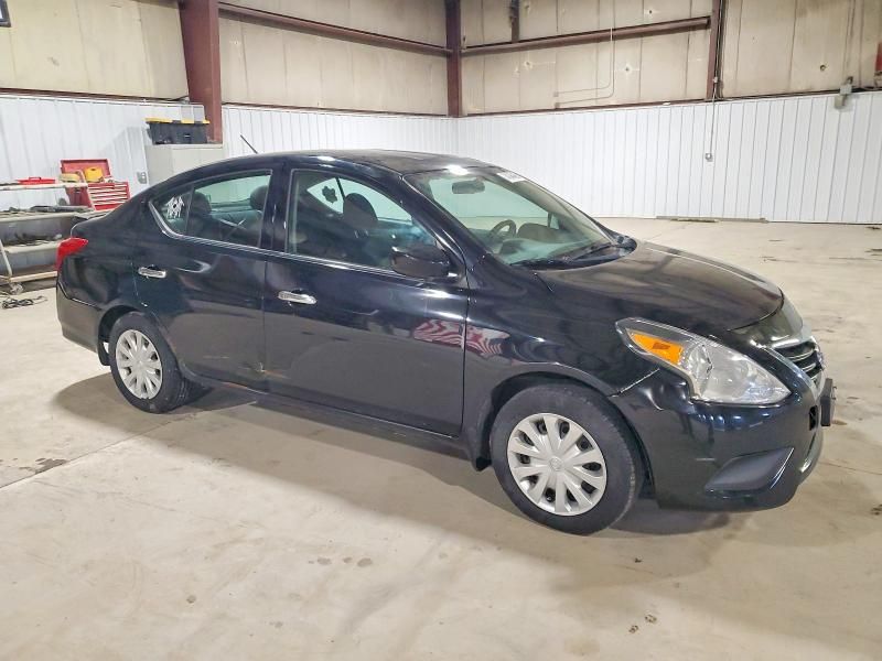 2016 Nissan Versa s