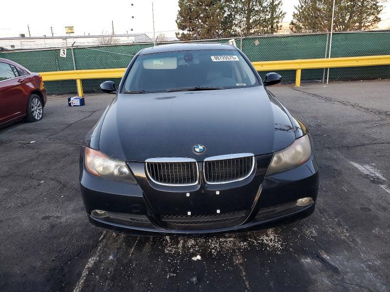 2006 BMW 325 i