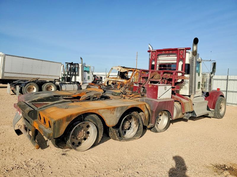 2014 Kenworth W900 Semi Truck