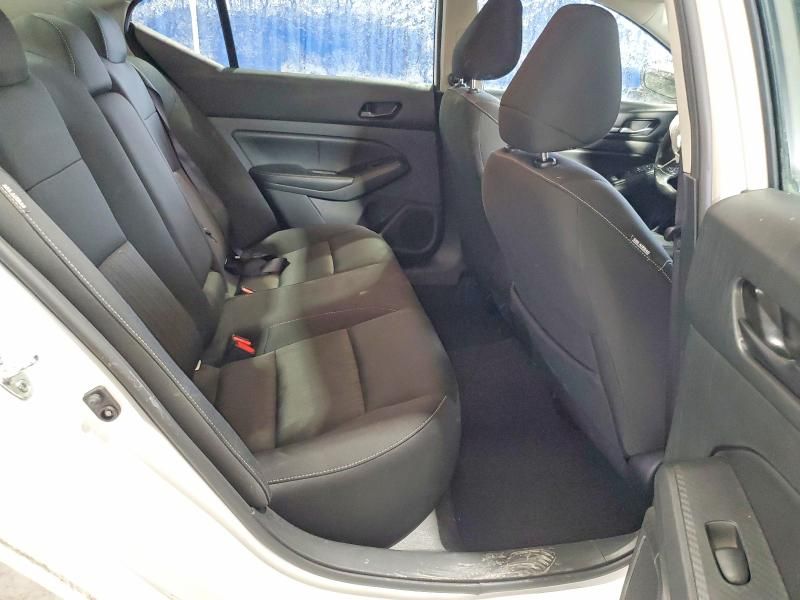 2024 Nissan Altima sv