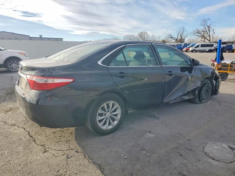 2017 Toyota Camry le