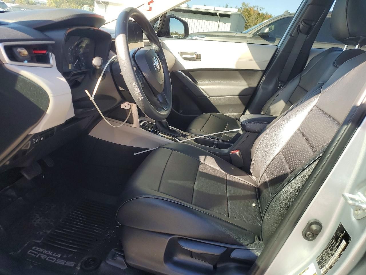 2024 Toyota Corolla Cross l