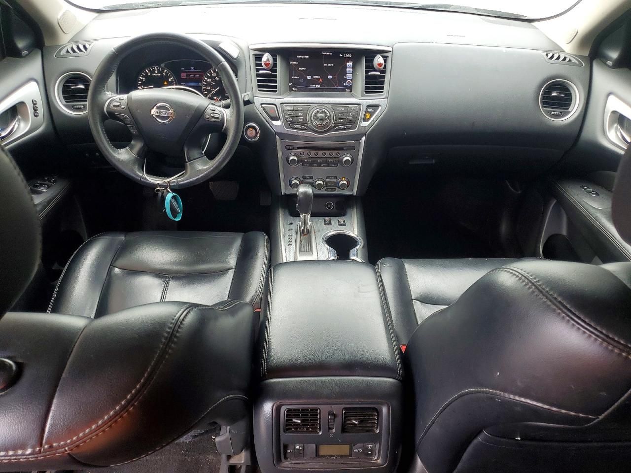 2017 Nissan Pathfinder s