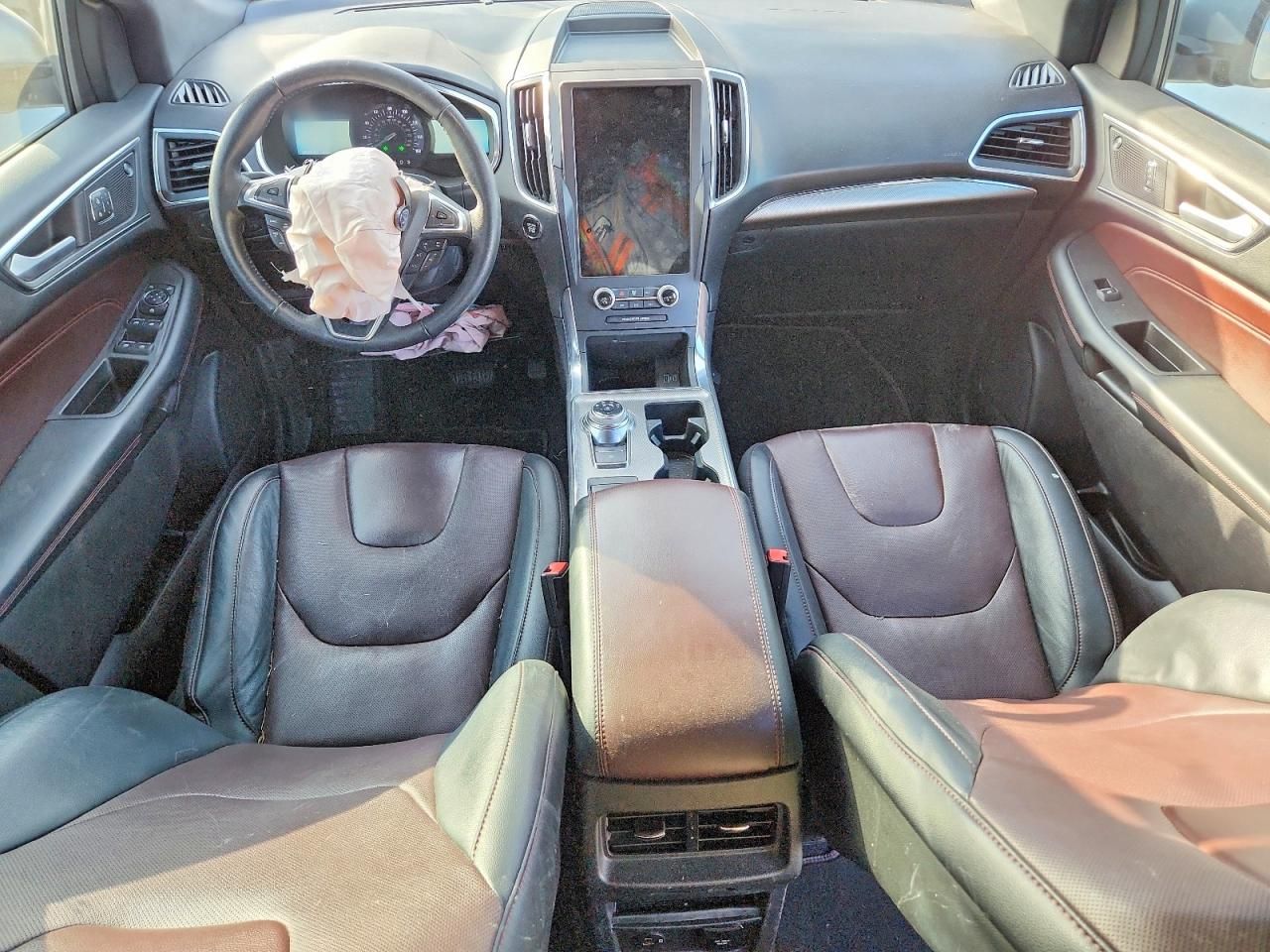 2021 Ford Edge Titanium