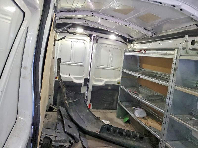 2018 Ford Transit T-250