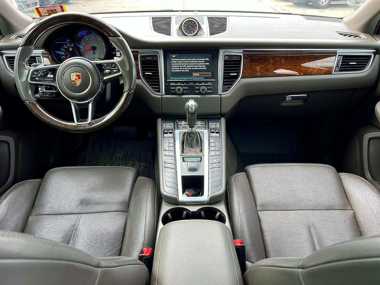 2015 Porsche Macan s