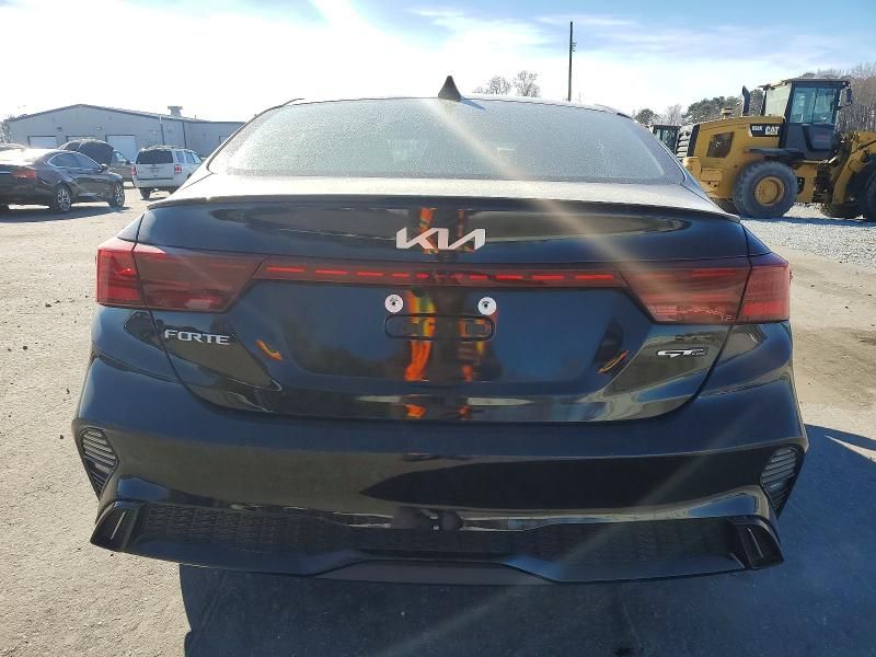 2024 KIA Forte Gt-line