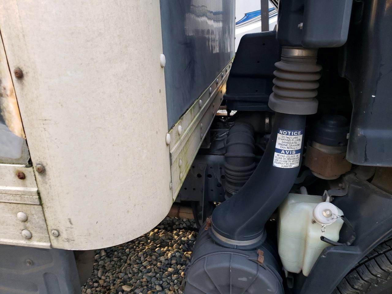 2012 Isuzu NPR HD BOX Truck