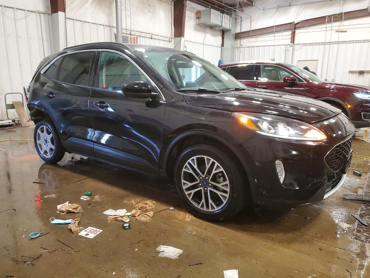 2020 Ford Escape sel