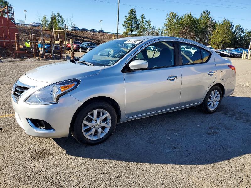 2019 Nissan Versa s