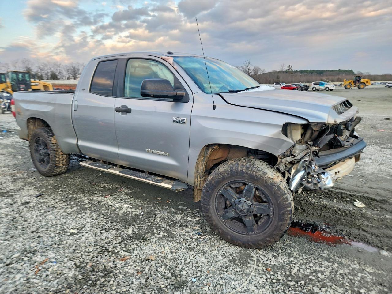 2017 Toyota Tundra Double Cab SR5