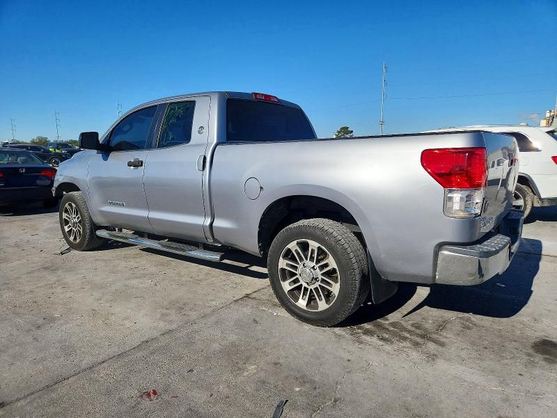 2013 Toyota Tundra Double cab SR5