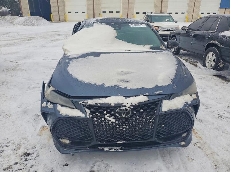 2019 Toyota Avalon xle