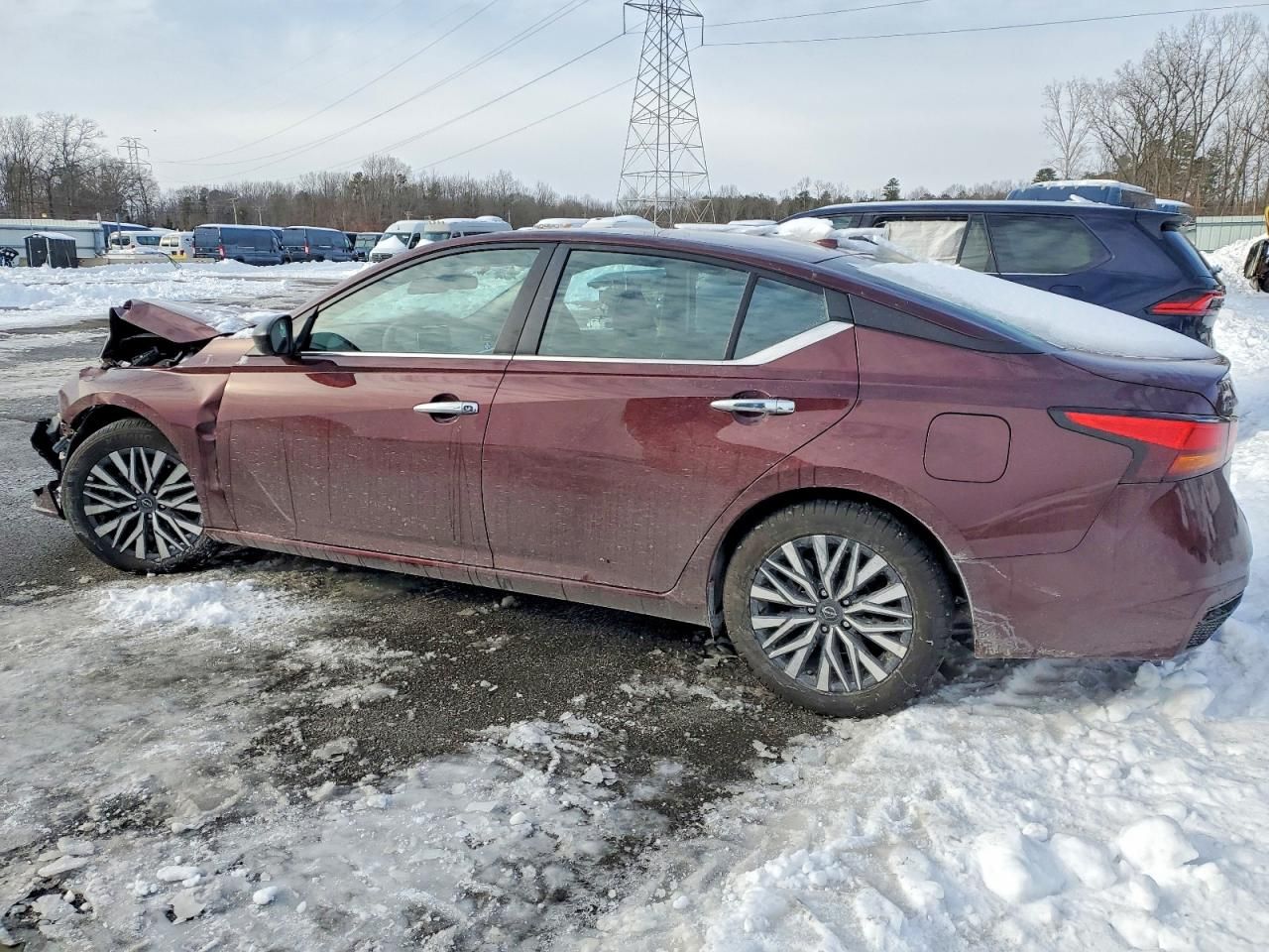 2025 Nissan Altima sv