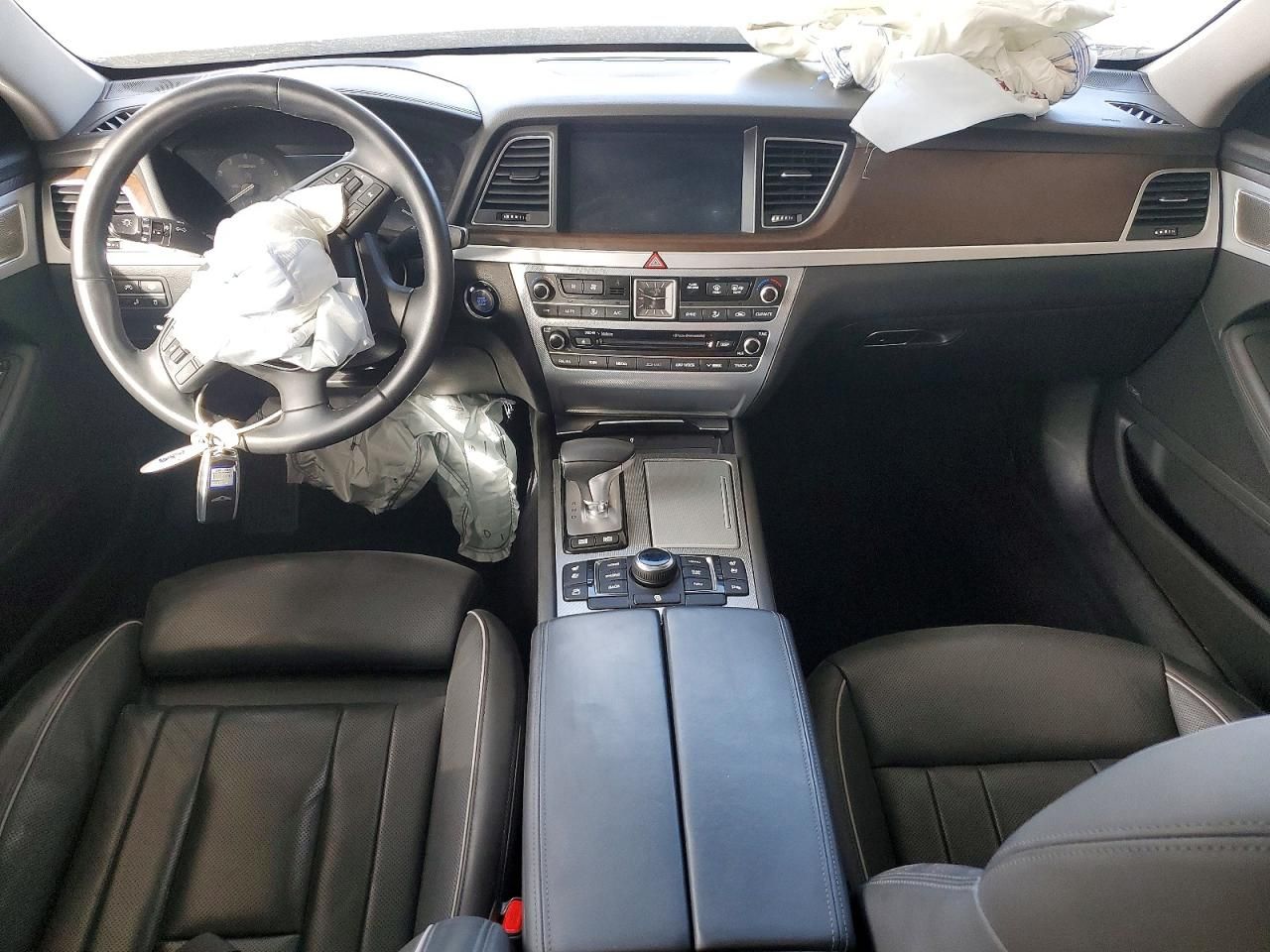 2018 Genesis G80 Base