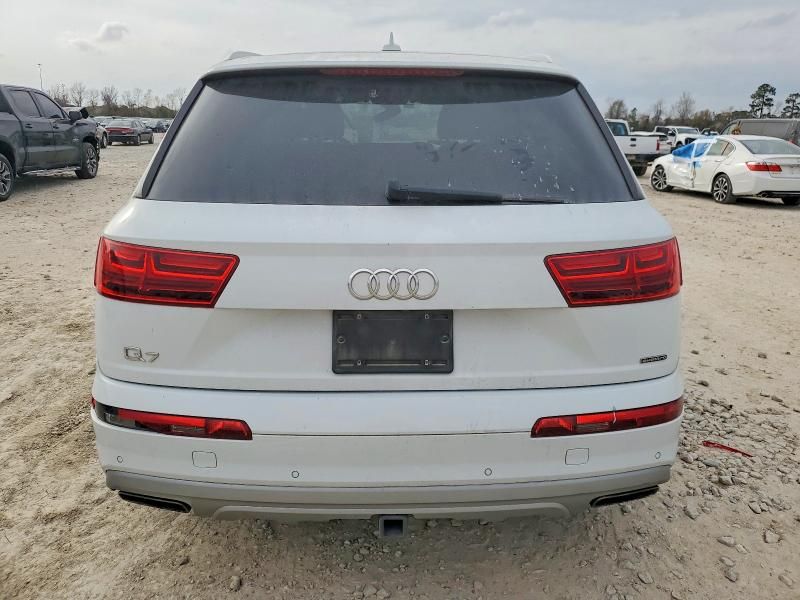 2019 Audi Q7 Premium Plus