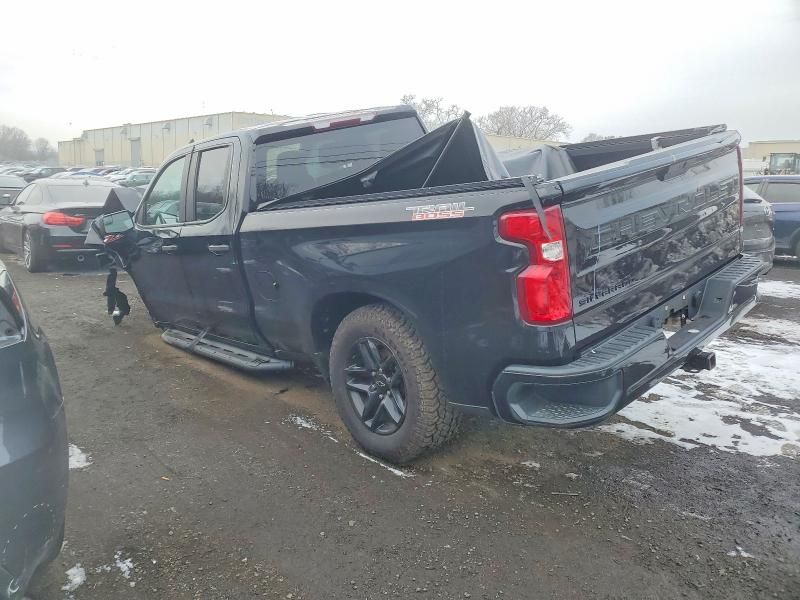 2020 Chevrolet Silverado K1500 Trail Boss Custom