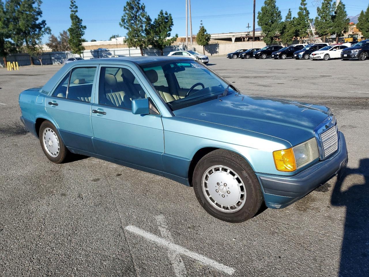 1991 Mercedes-Benz 190 e