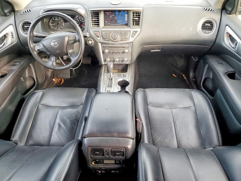 2019 Nissan Pathfinder s