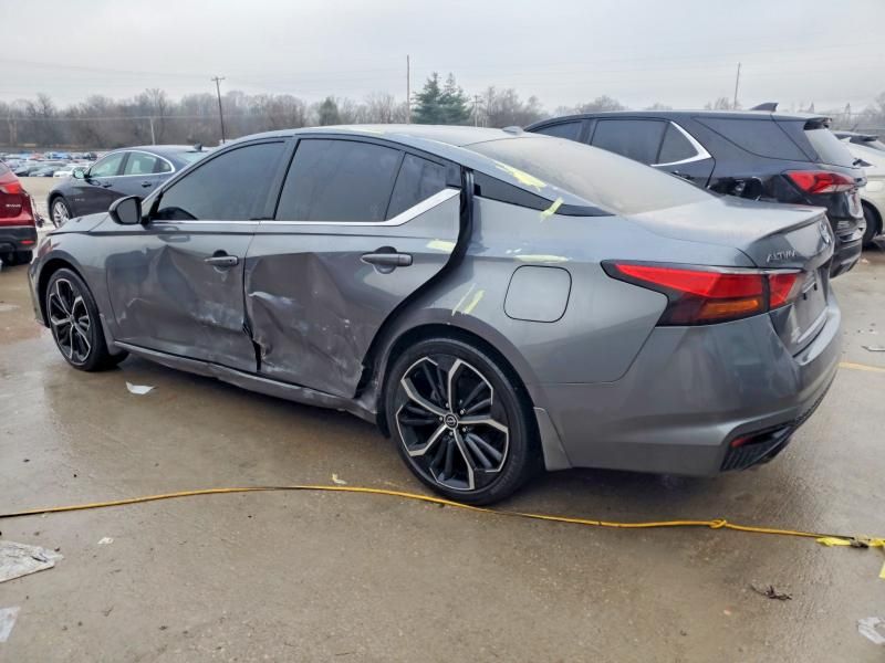 2024 Nissan Altima sr