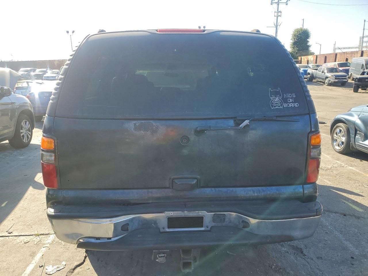 2004 Chevrolet Suburban C1500