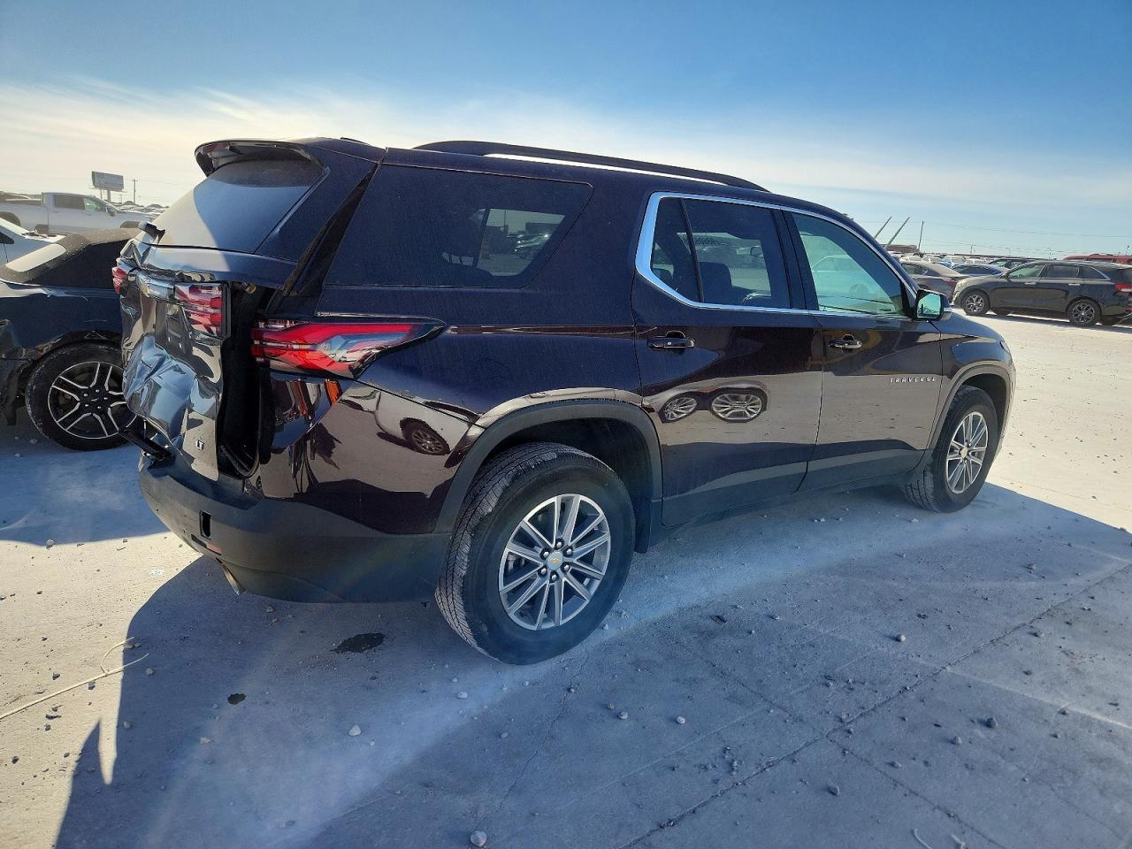 2023 Chevrolet Traverse lt