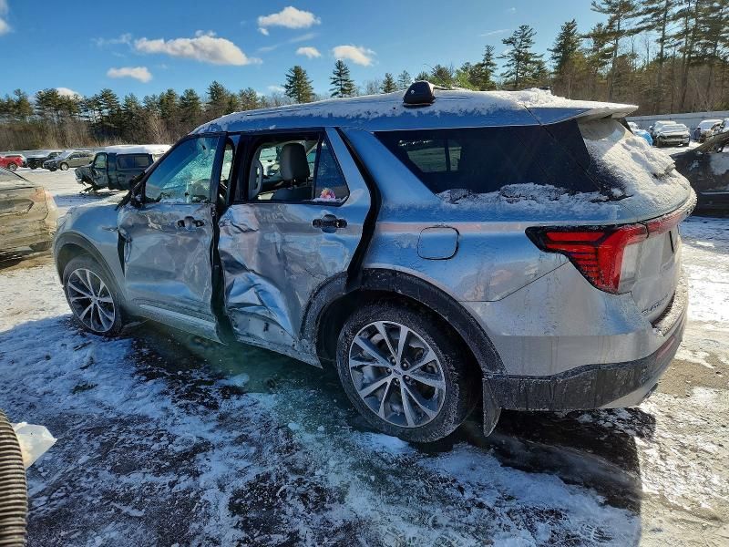 2025 Ford Explorer Platinum