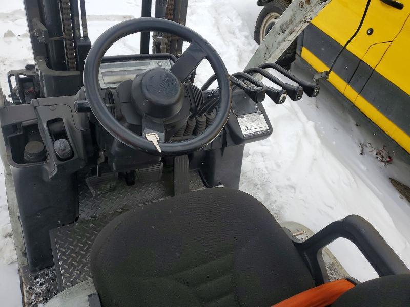2013 Niss Forklift