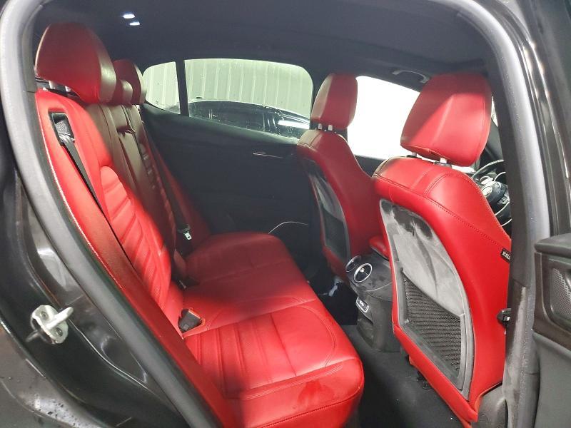 2023 Alfa Romeo Stelvio Sprint