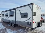 2015 Keystone Hideout Se-camper
