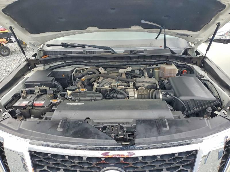 2017 Nissan Armada sv