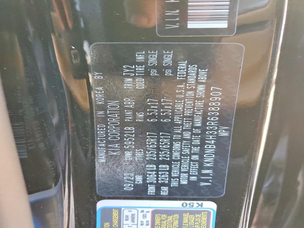 2024 KIA Carnival lx