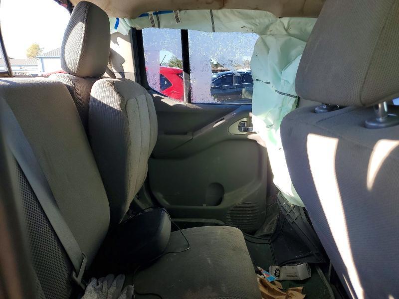 2019 Nissan Frontier s