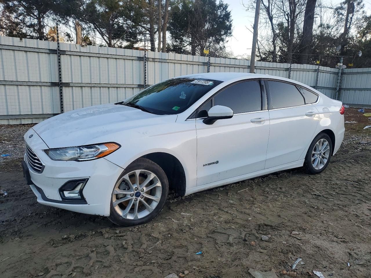 2019 Ford Fusion se