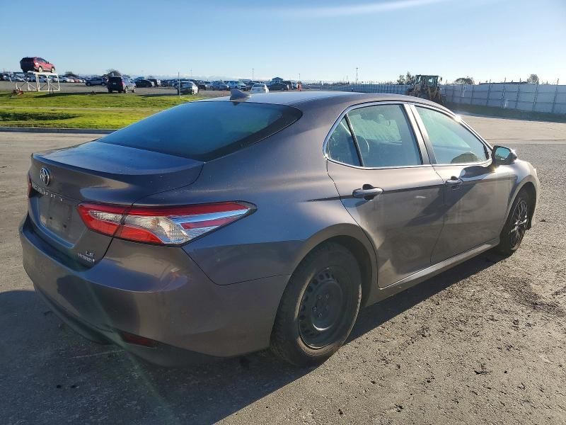 2020 Toyota Camry le