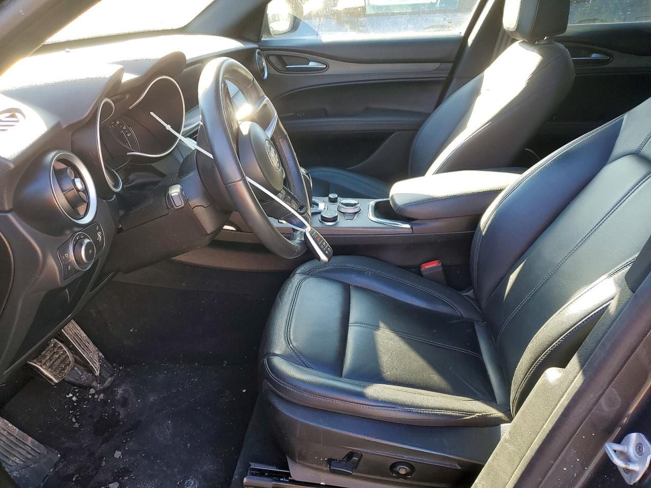 2023 Alfa Romeo Stelvio ti