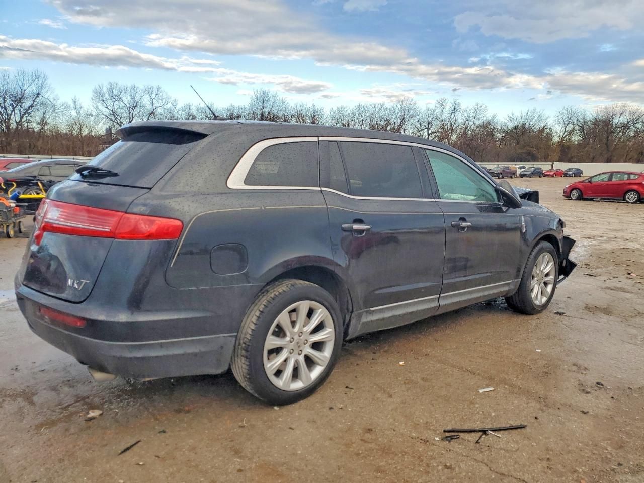 2015 Lincoln MKT