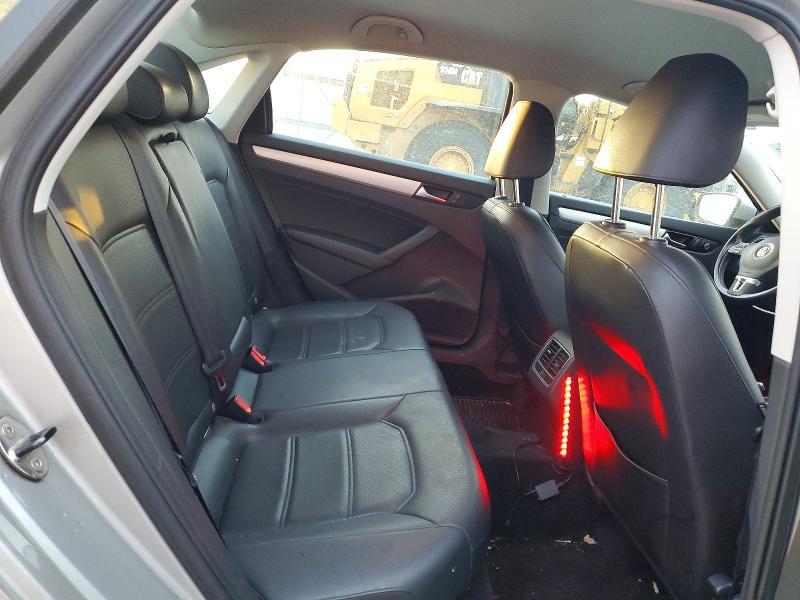 2013 Volkswagen Passat se
