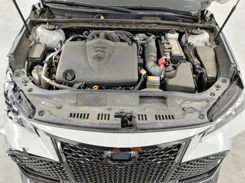 2021 Toyota Avalon trd