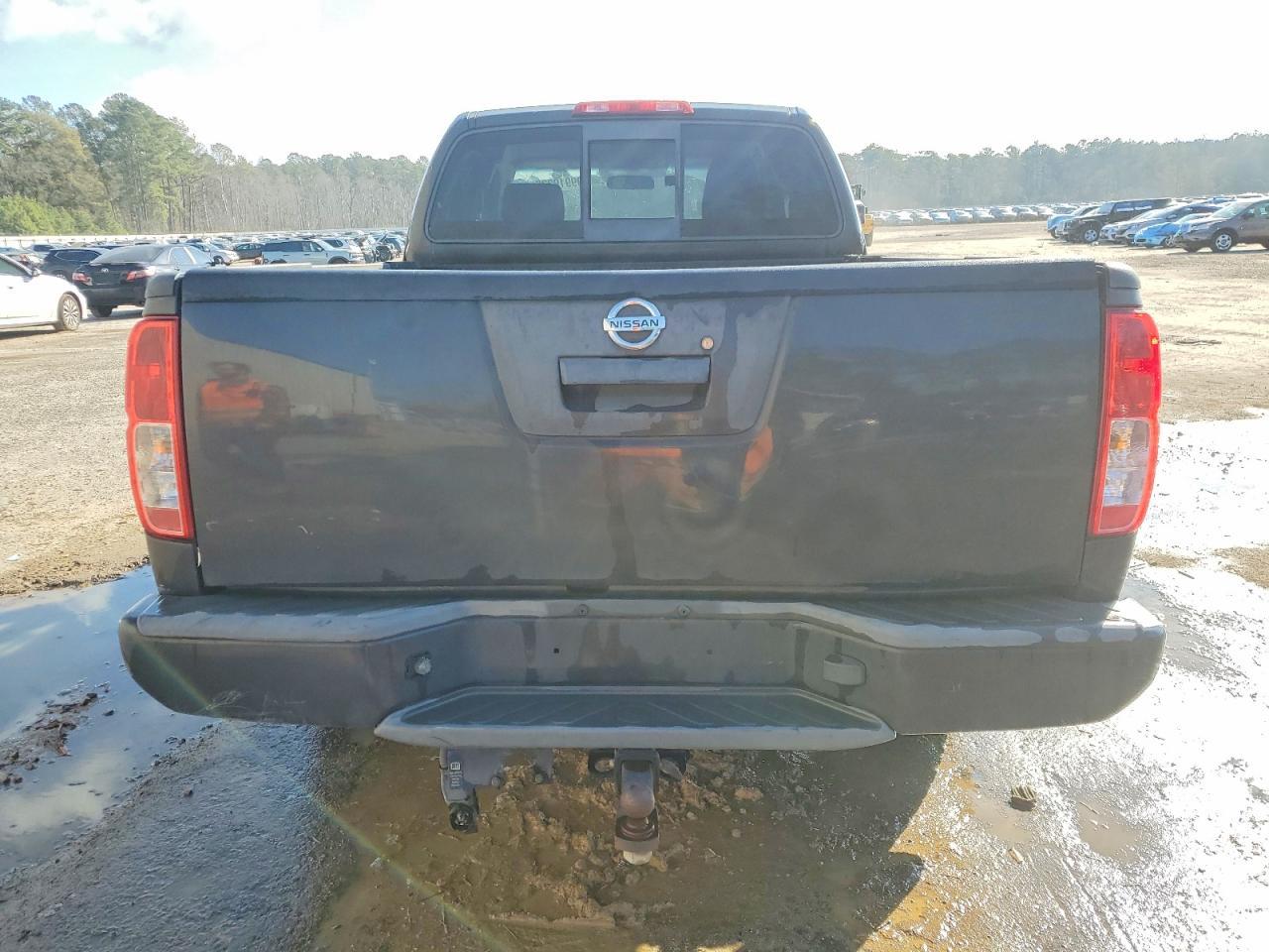 2013 Nissan Frontier SV V6