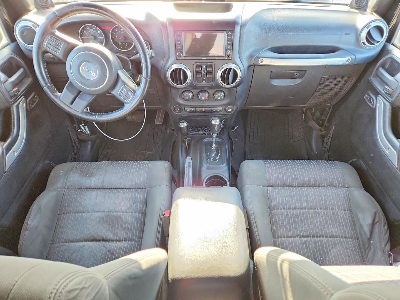 2012 Jeep Wrangler Unlimited Sahara