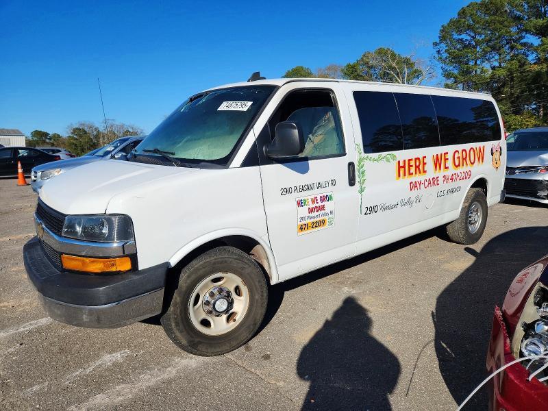2019 Chevrolet Express G3500 LT