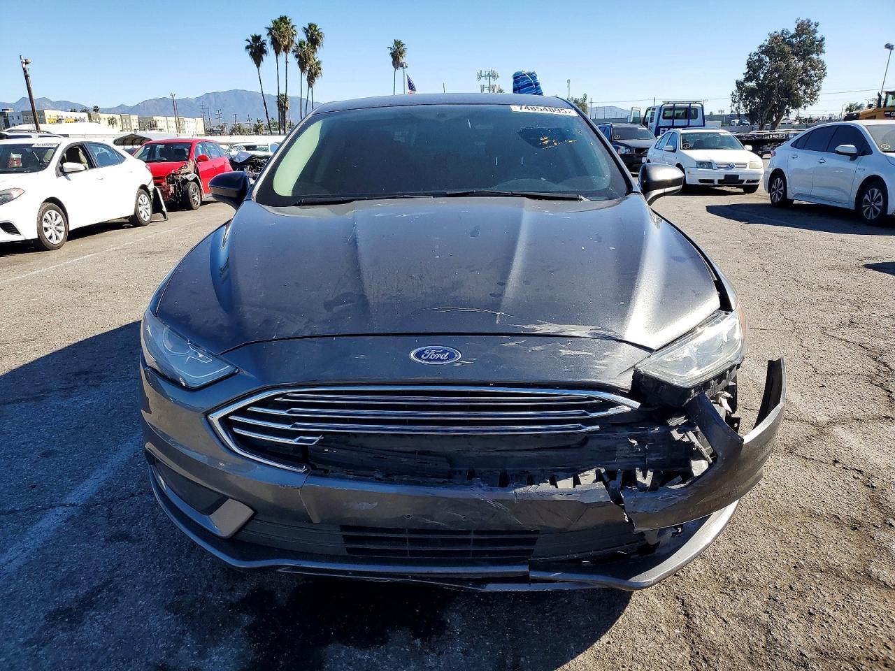 2017 Ford Fusion se
