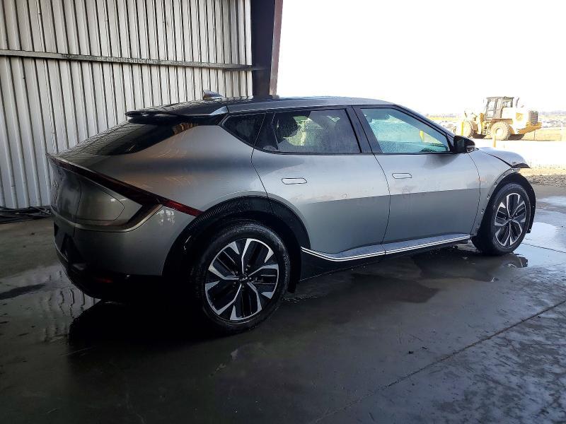 2023 KIA EV6 Light