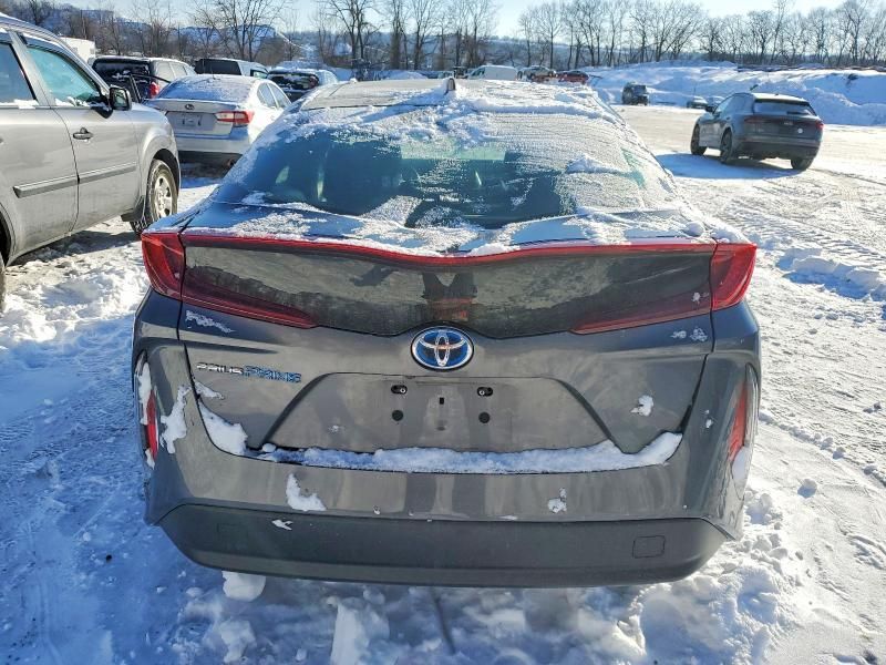 2021 Toyota Prius Prime le